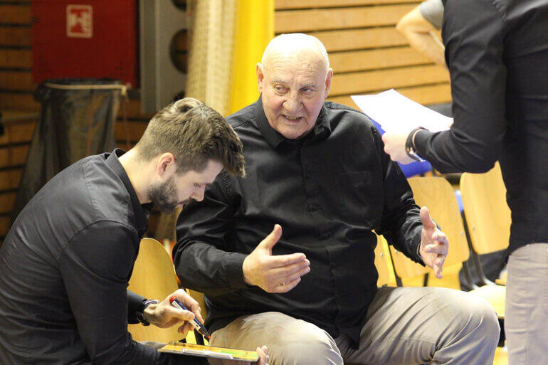 Rozhovor s basketbal legenda Jan Bobrovský, BK Žabiny. Magazín KULT* Brno 