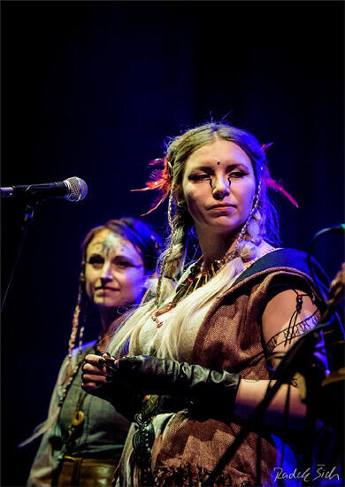 Koncert Jeden kmen + Strigôň, Letní kino Špilberk. Magazín KULT* Brno