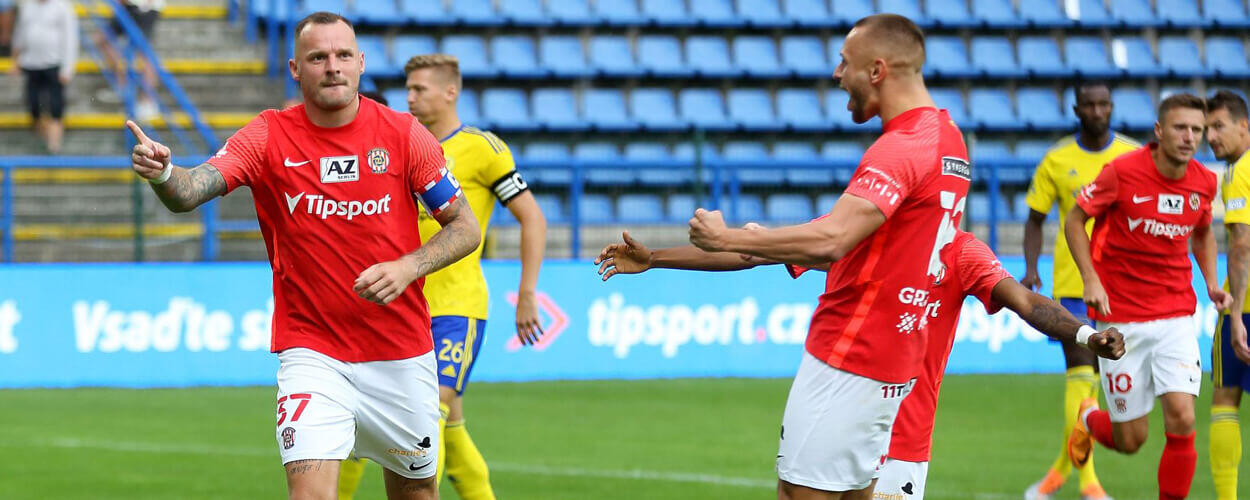 FC Zbrojovka Brno versus FC Zlín, duel o sestup z Fortuna ligy. Magazín KULT*