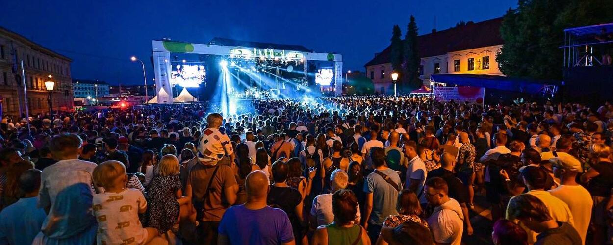 Multižánrový Mendel festival 2023. Gipsy Kings. Magazín KULT* Brno