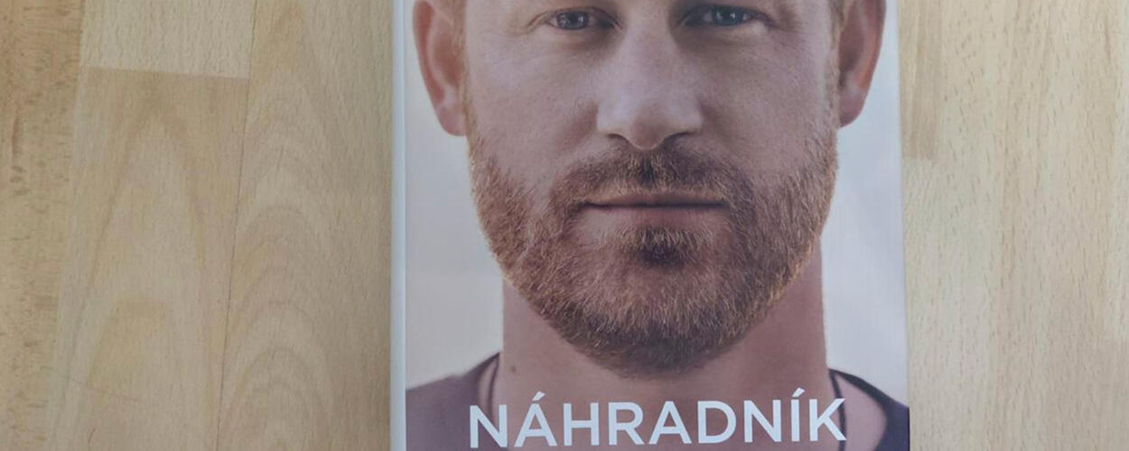 Náhradník, Princ Harry, Práh, recenze, magazín KULT* Brno